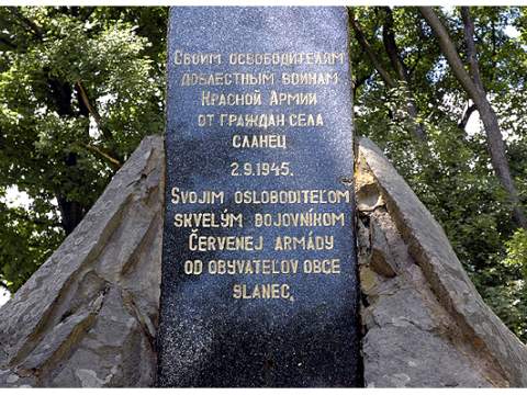 1. fotografia fotogalérie Pamätník Červenej armáde - foto