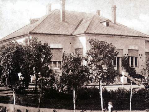 1. fotografia fotogalérie Moskovitsov kaštieľ - foto