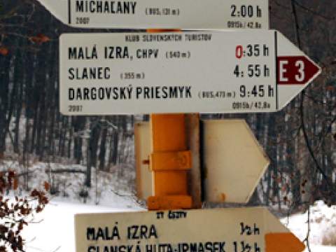 12. fotografia fotogalérie Izra a vojenské bunkre z I. ČSR - foto