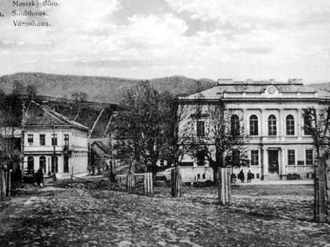 1. fotografia fotogalérie Radnica a zvyky ľudu - foto