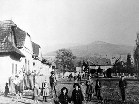 1. fotografia fotogalérie Domy okolo roku 1920 - foto