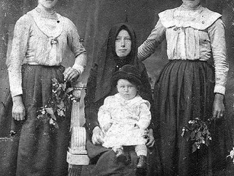 1. fotografia fotogalérie Meštianky či vidiečanky? - foto