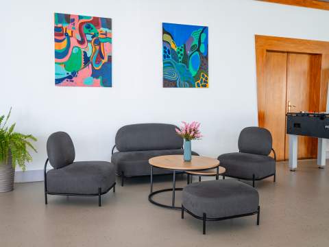 2. fotografia fotogalérie Aktuality / Študenti sa vrátia do moderného internátu Werferova, župa tam investovala 320-tisíc eur - foto