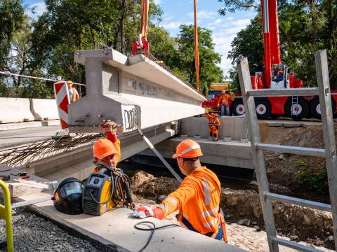 12. fotografia fotogalérie Aktuality / Zrekonštruovaný most pri obci Debraď je vyšší a pripravený aj na 100-ročnú vodu - foto