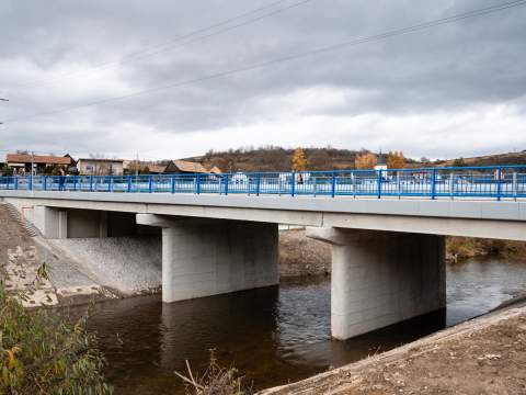 8. fotografia fotogalérie Aktuality / Kraj ukončil 3 významné cestné projekty na Spiši - foto