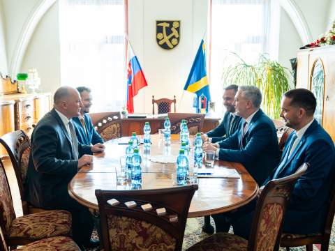 1. fotografia fotogalérie Aktuality / Kraj vyčlenil na podporu okresu Rožňava 75 000 eur - foto