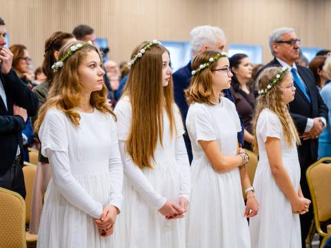 4. fotografia fotogalérie Aktuality / Vo Vysokej nad Uhom pribudlo Centrum pre mládež aj náučný chodník Cesta pútnika - foto