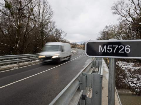 2. fotografia fotogalérie Aktuality / Župa zrekonštruovala most pred obcou Ďurkov - foto