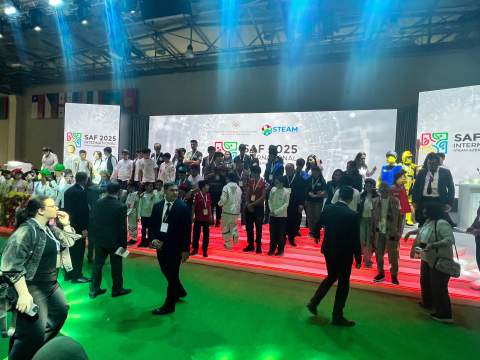 5. fotografia fotogalérie Aktuality / Župní študenti zo Strojar Riders víťazmi H2 Grand Prix PRO na SAF – STEAM Azerbaijan 2025 - foto