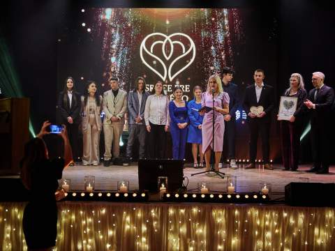 6. fotografia fotogalérie Aktuality / Kraj ocenil dobrovoľníkov, ktorí menili život v kraji k lepšiemu - foto