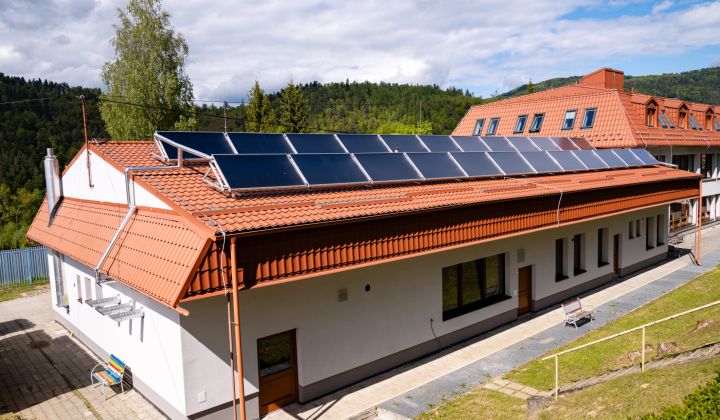 Fotka - Župa ukončila ďalší projekt zameraný na úsporu energií, tento raz v Prakovciach