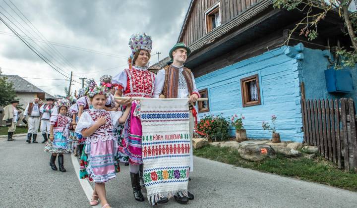 Fotka - Gemerský folklórny festival vstupuje do druhej polstoročnice v znamení živej tradície a nehmotného kultúrneho dedičstva