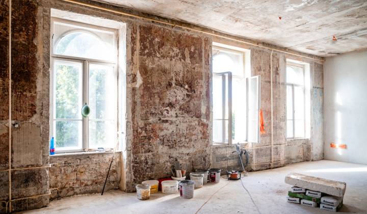 Fotka - Župa v lete investuje do modernizácie stredných škôl
