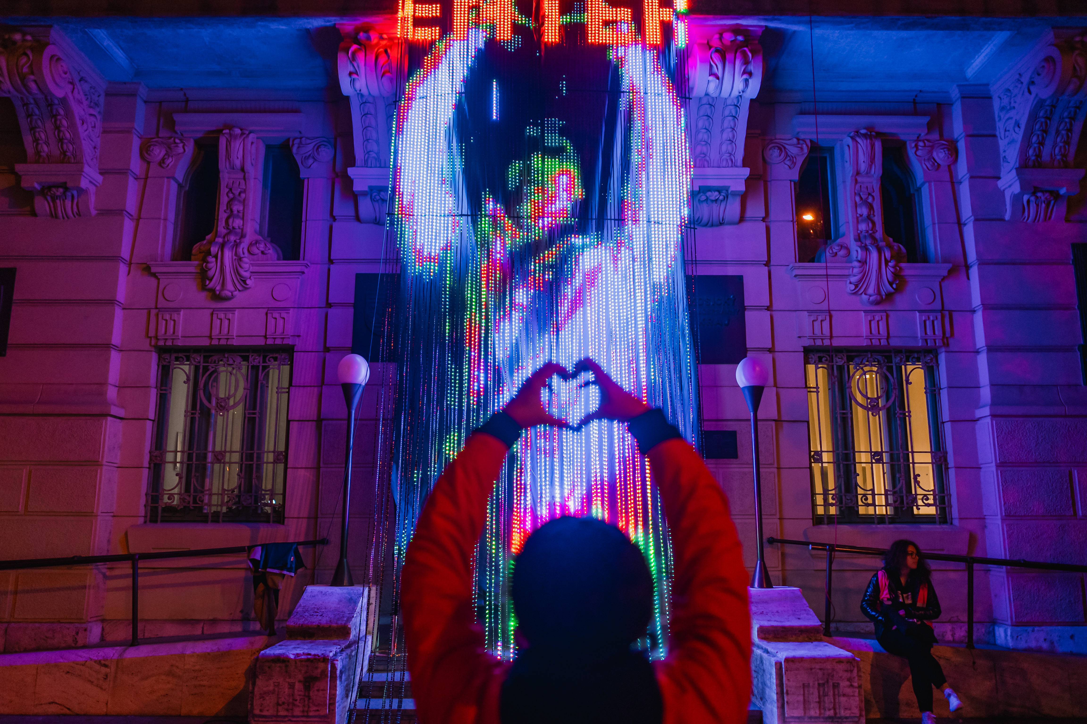 Fotka článku Biela noc v Košiciach rozžiari aj Úrad KSK: svetelná inštalácia a akrobatická performance prinesú nový pohľad na historickú budovu