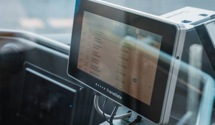 Fotka - Východniari dali prednosť autobusom, kraje zdarma vydali vyše 1 200 dopravných kariet