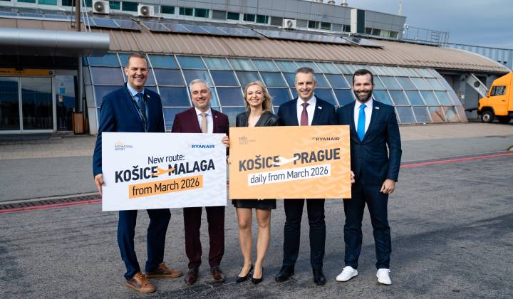 Fotka - Od 30. marca sa bude lietať z Košíc do španielskej Malagy, aj vďaka župe
