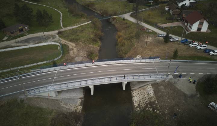 Fotka - Kraj ukončil 3 významné cestné projekty na Spiši