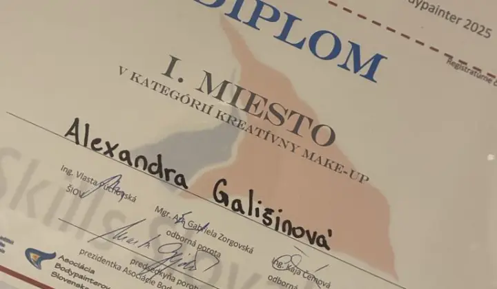 Fotka - Župná SOŠ beauty služieb má majsterku SR vo vizáži