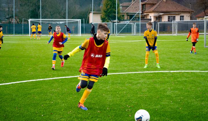Fotka - Nové futbalové ihrisko s umelým povrchom v Rožňave prinesie lepšie podmienky pre športovcov i verejnosť