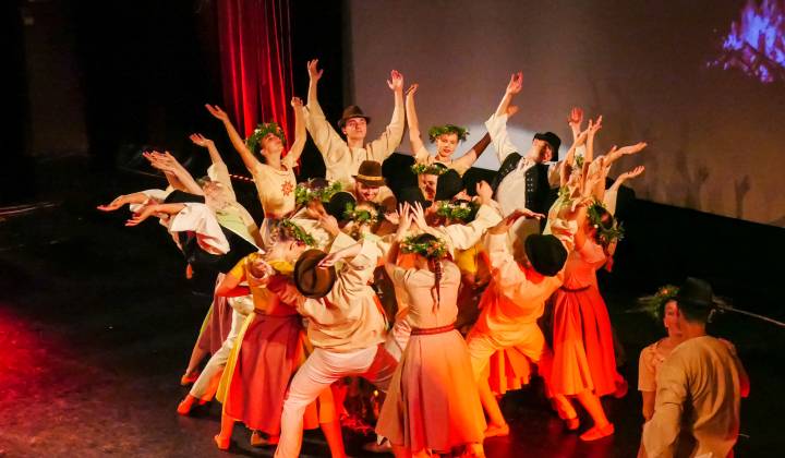 Fotka - Folklórny súbor Zemplín vystúpi na otvorení zimnej olympiády 