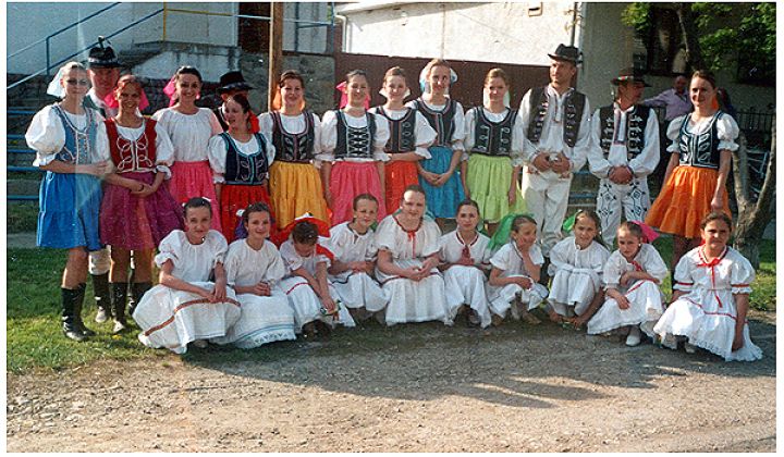 Fotka - Detská folklórna skupina Lupienok