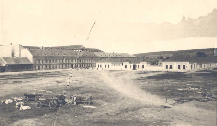 Fotka - História tabakovej továrne