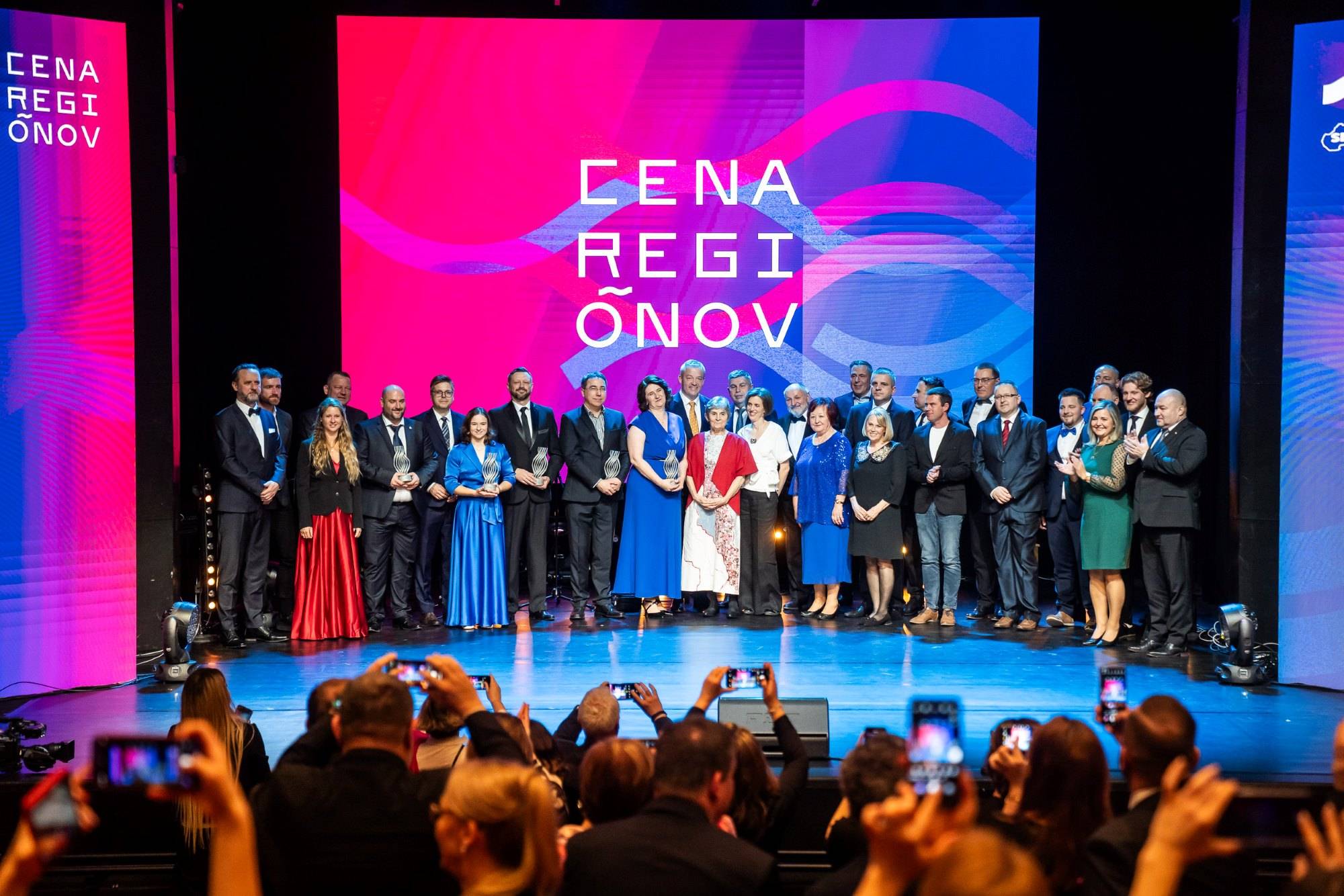 Fotka článku Slovensko spoznalo laureátov 2. ročníka ocenenia Cena regiónov