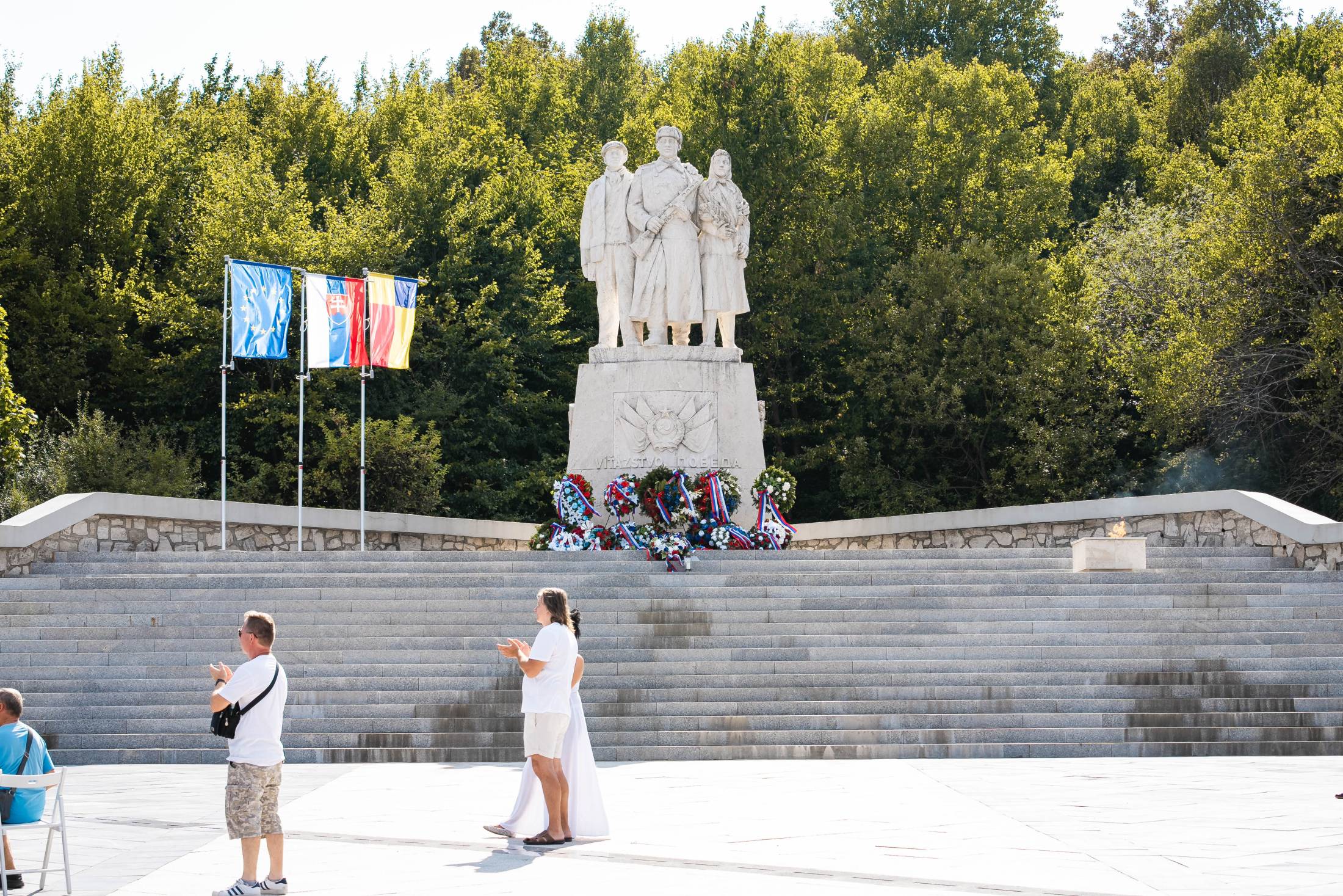 Fotka článku Spomienka, úcta a poznanie: Kraj si pripomína 80. rokov od ukončenia druhej svetovej vojny